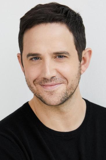 Santino Fontana Image