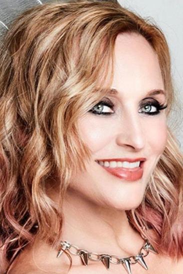 Courtney Taylor Image