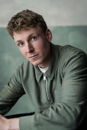 Tom Glenister Image