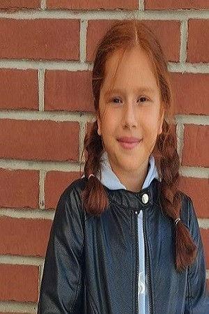 Gülizar Nisa Uray Image