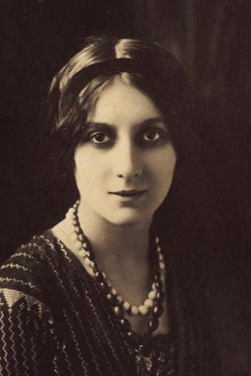 Stacia Napierkowska Image