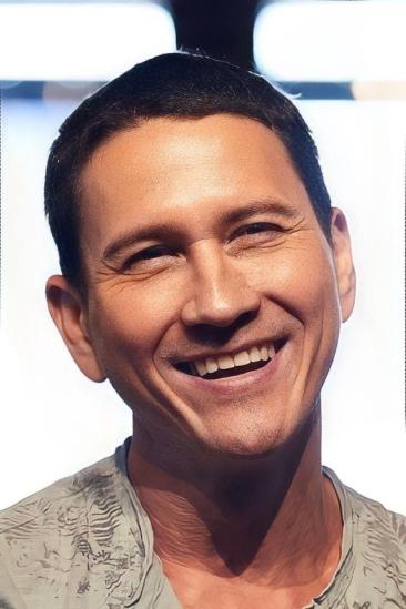 Krissada Sukosol Clapp Image