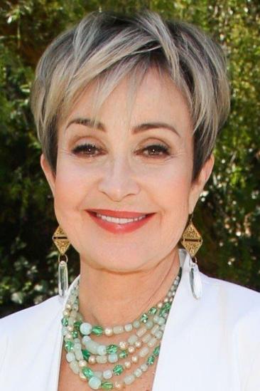 Annie Potts Image