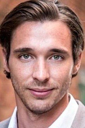 Charlie Hamilton Image