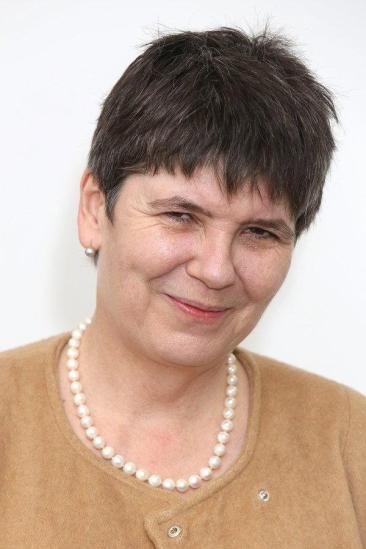 Claire Fox Image