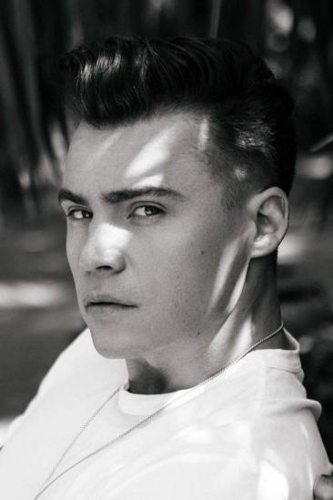 Shawn Hook Image