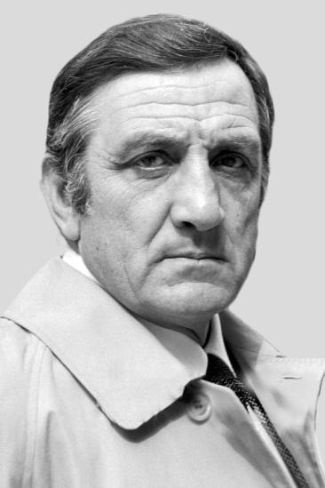 Lino Ventura Image