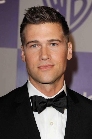 Nick Zano Image