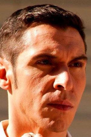 Javier Manrique Image