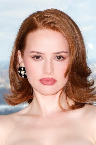 Madelaine Petsch Image