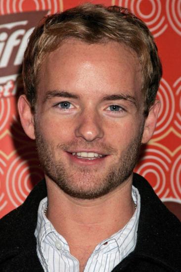 Christopher Masterson Image