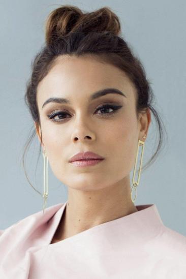 Nathalie Kelley Image