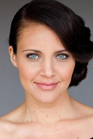 Miracle Laurie Image