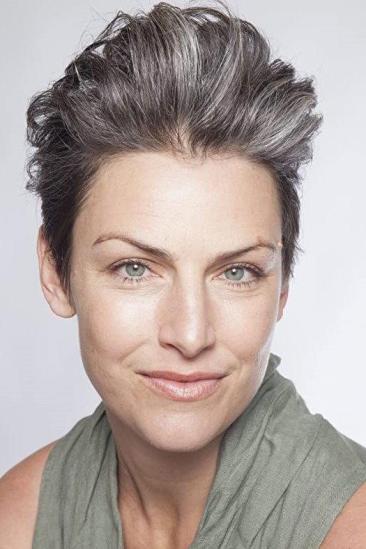 Sarah Lieving Image
