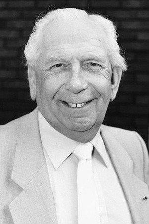 Arthur English Image
