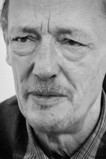 Dr. Axel Stoll Image