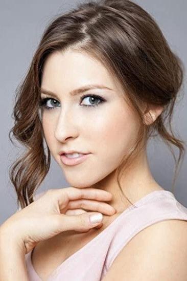 Eden Sher Image