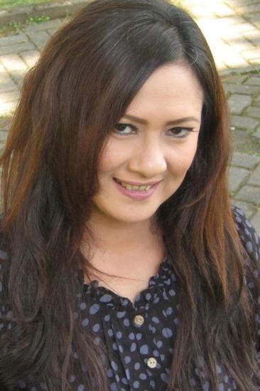 Wenny Rosaline Image