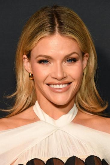 Witney Carson Image