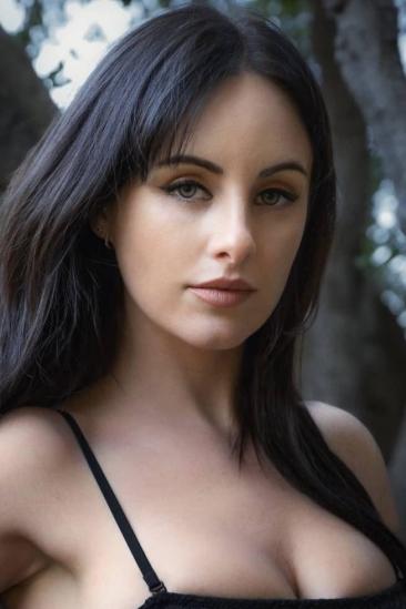 Chelsea Brea Image
