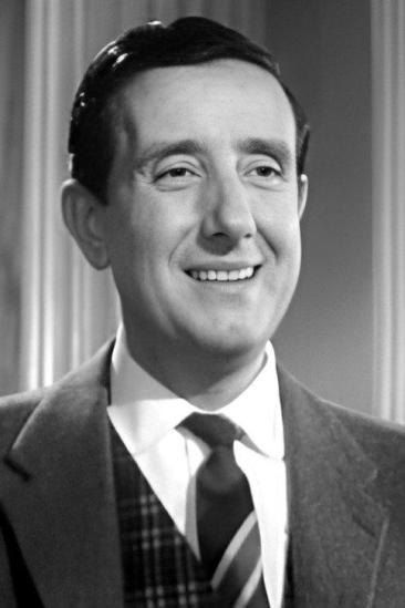 Manolo Gómez Bur Image