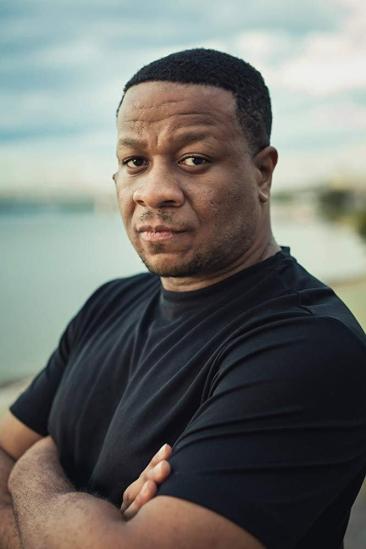 Robert Lamar Burns Image