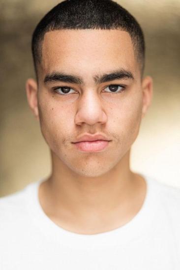 Noa Tambwe Kabati Image