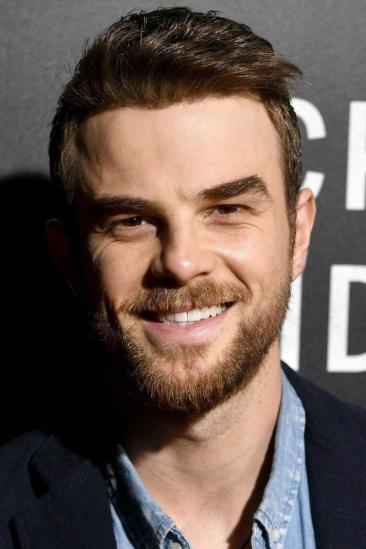 Nathaniel Buzolic Image