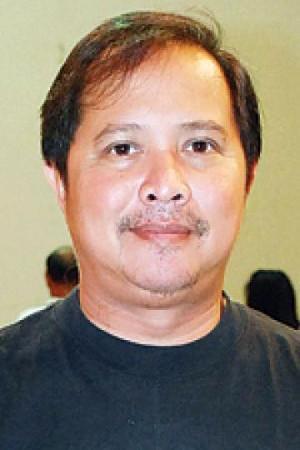 Puttipong Promsaka Na Sakolnakorn Image