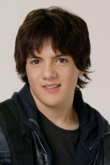 Matthew Knight Image