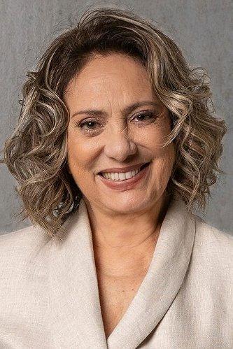 Eliane Giardini Image