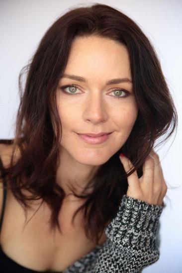 Hannah Barefoot Image