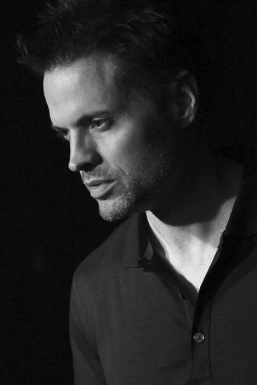 Michael Woolson Image