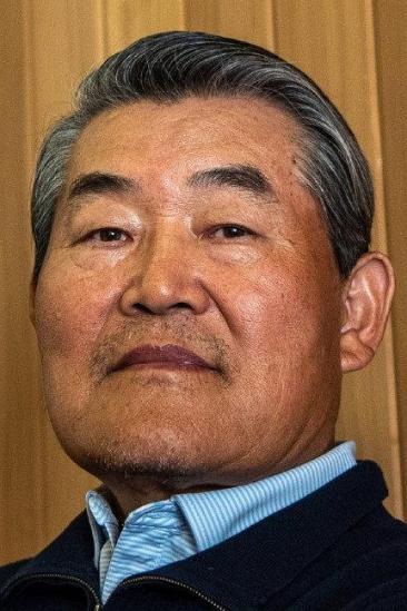 Kim Yong-man Image