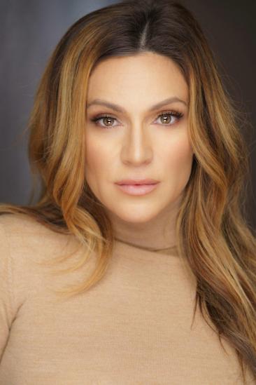 Shoshana Bean Image