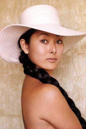 Adele Yoshioka Image