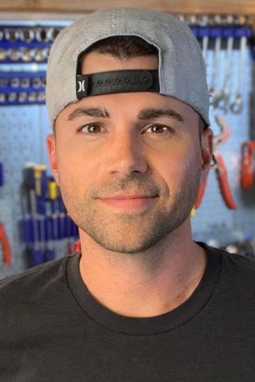 Mark Rober Image