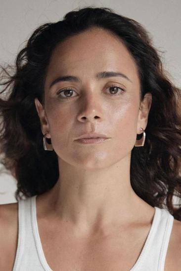Alice Braga Image