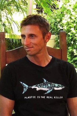Juan Oliphant Image