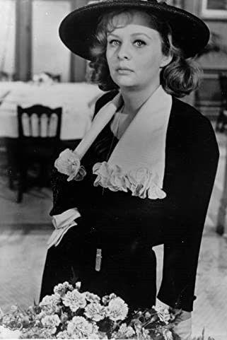 Mary-Robin Redd Image