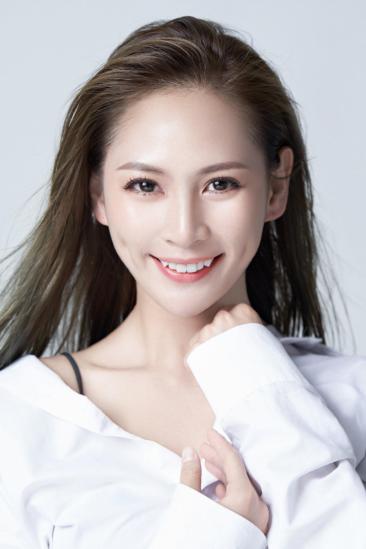May Li Image
