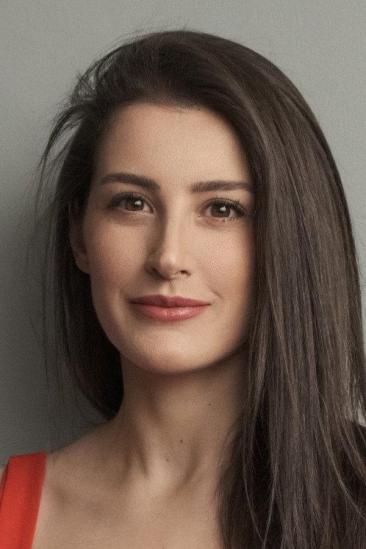 Dilan Düzgüner Image