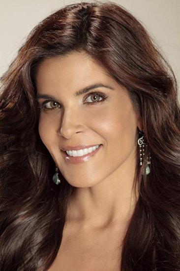 Adriana Cataño Image