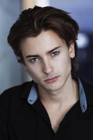 Elijah Rowen Image