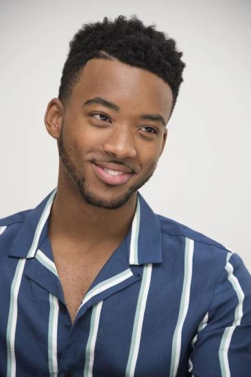 Algee Smith Image