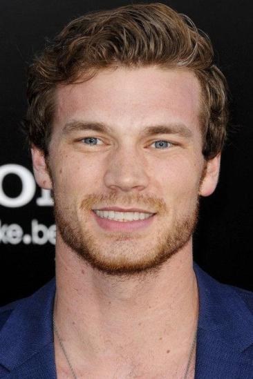 Derek Theler Image