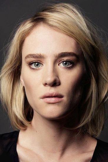 Mackenzie Davis Image