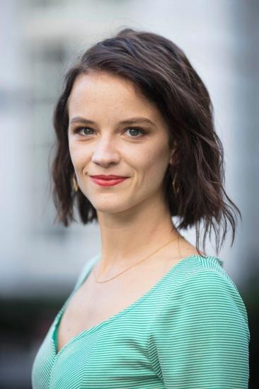 Lynn Van Royen Image