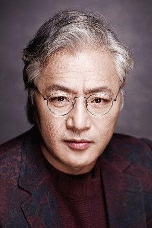 Lee Kyung-young Image