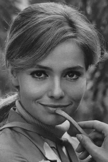 Eva Renzi Image